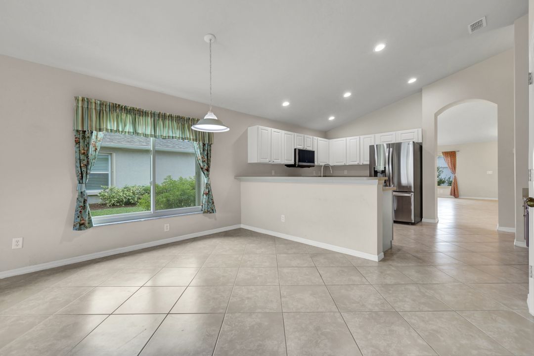 15645 Beachcomber Ave, Fort Myers, FL 33908