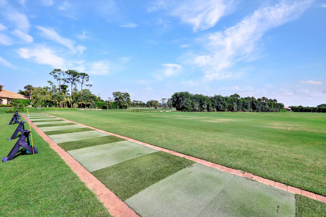12695 Fox Ridge Dr, Bonita Springs, FL 34135