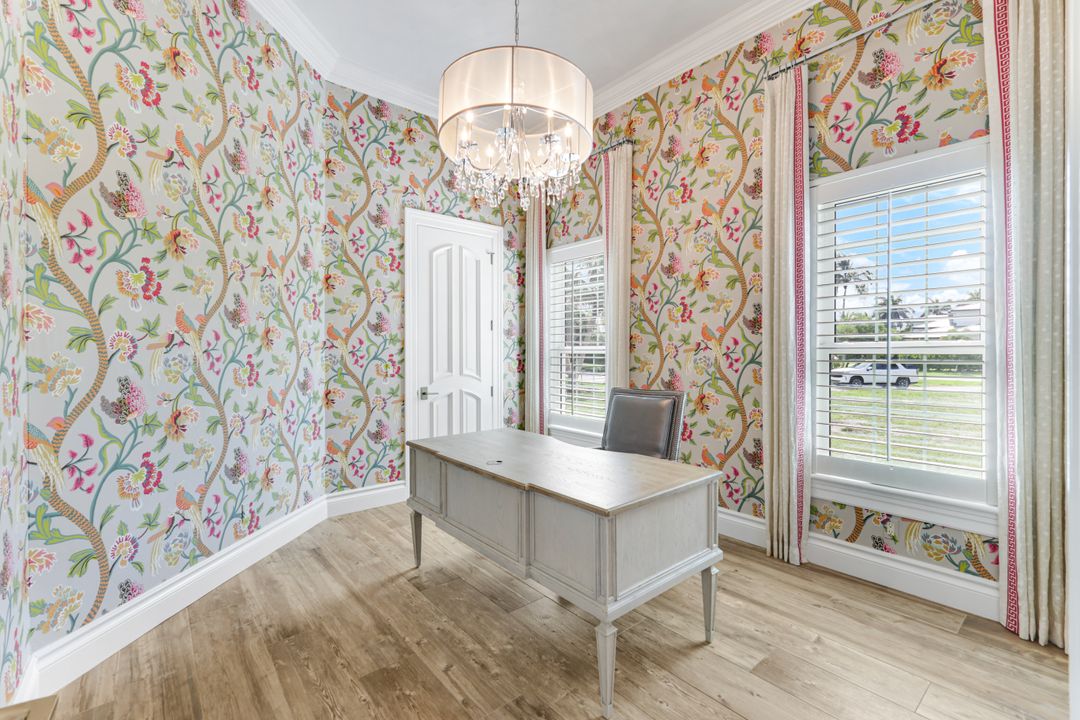 384 Mooring Line Dr, Naples, FL 34102