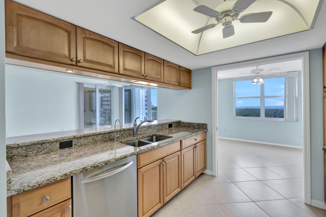 6573 Marissa Loop #704, Naples, FL 34108