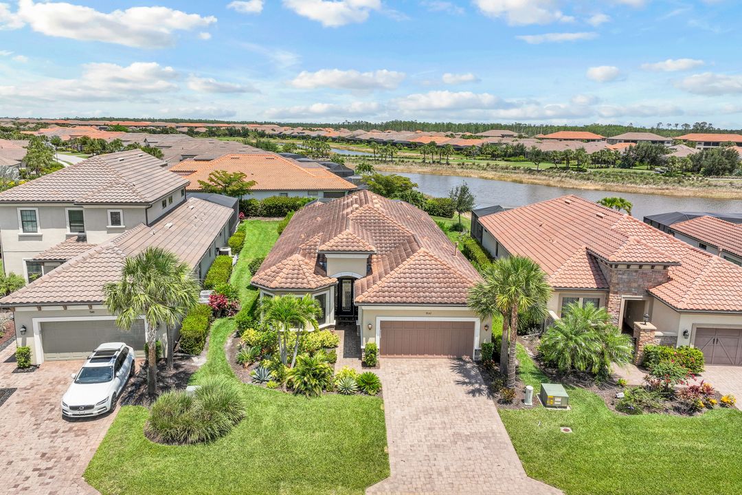 9147 Trivoli Ter, Naples, FL 34119