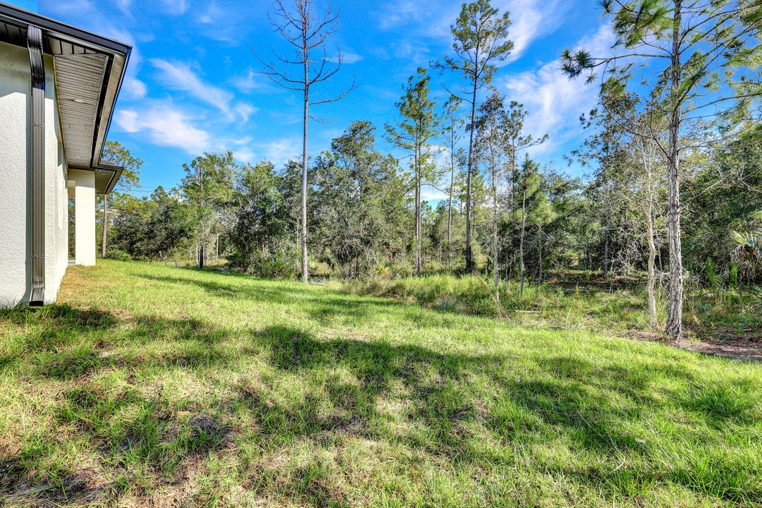 2002 East 10th Street, Lehigh Acres, FL 33936