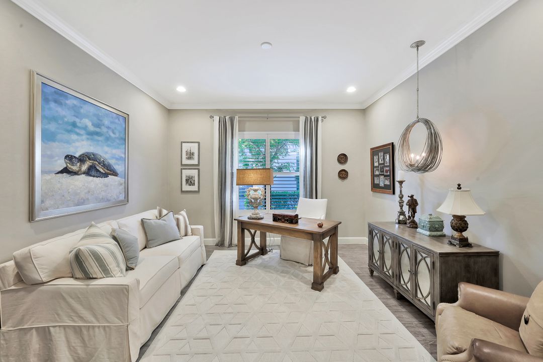 9410 Galliano Ter, Naples, FL 34119