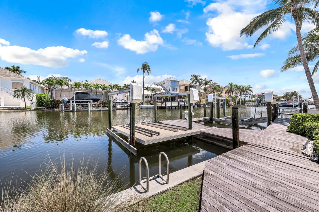 169 Conners Ave, Naples, FL 34108