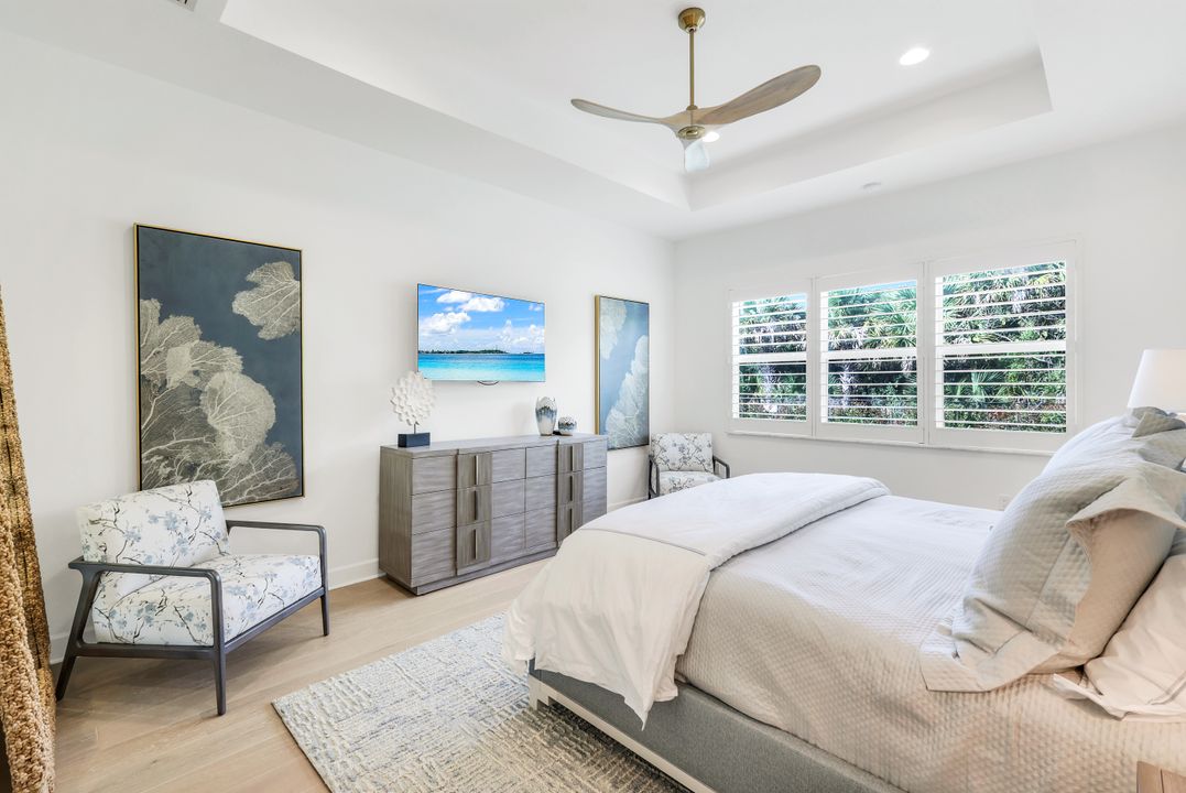 12255 Bonnet Dr, Naples, FL 34120