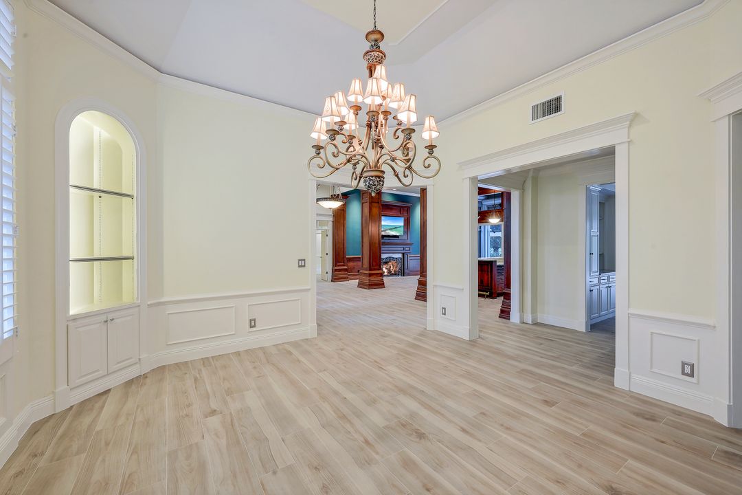 13181 Pond Apple Dr E, Naples, FL 34119