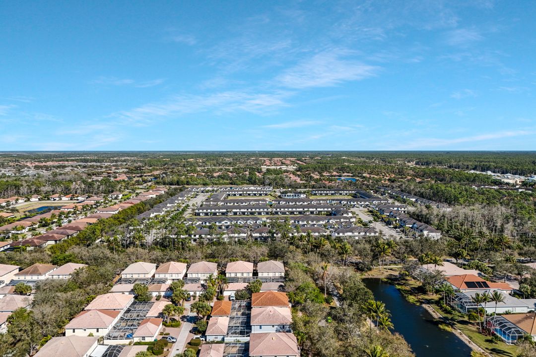 3484 Islandwalk Cir, Naples, FL 34119