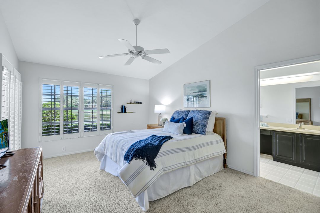 13460 Bridgeford Ave, Bonita Springs, FL 34135