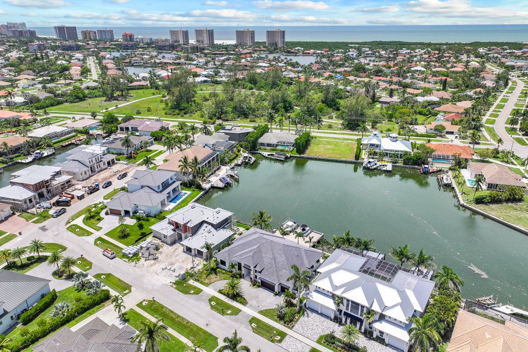 685 Cameo Ct, Marco Island, FL 34145