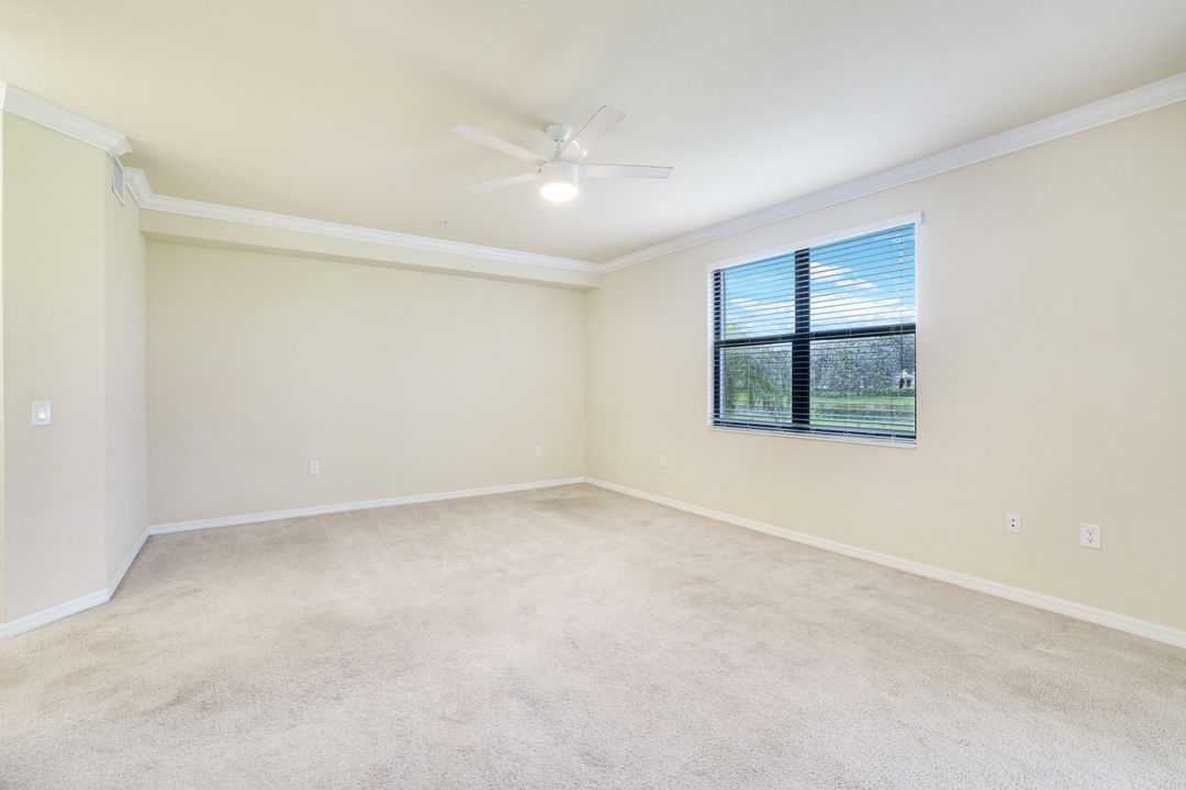 3165 Aviamar Cir #102, Naples, FL 34114