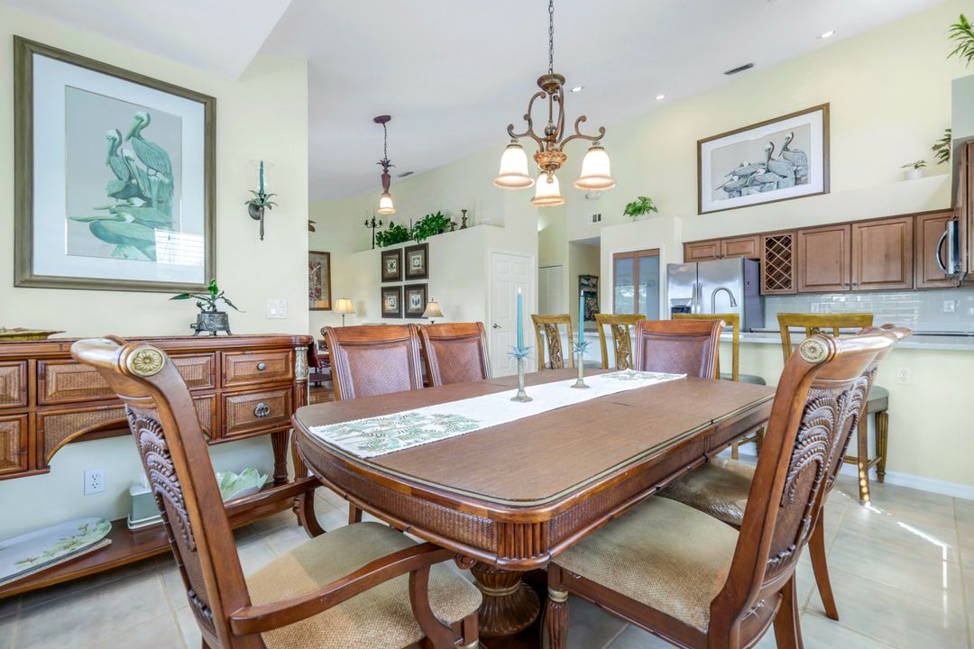 21580 Indian Bayou Dr, Fort Myers Beach, FL 33931