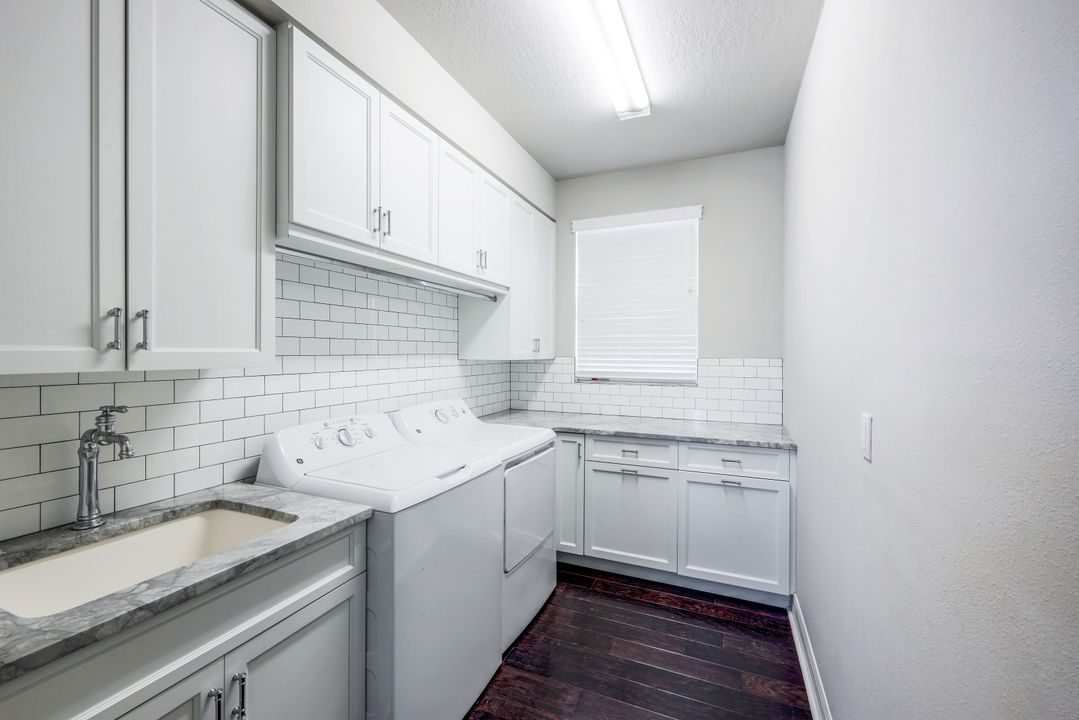 4138 Aspen Chase Dr, Naples, FL 34119