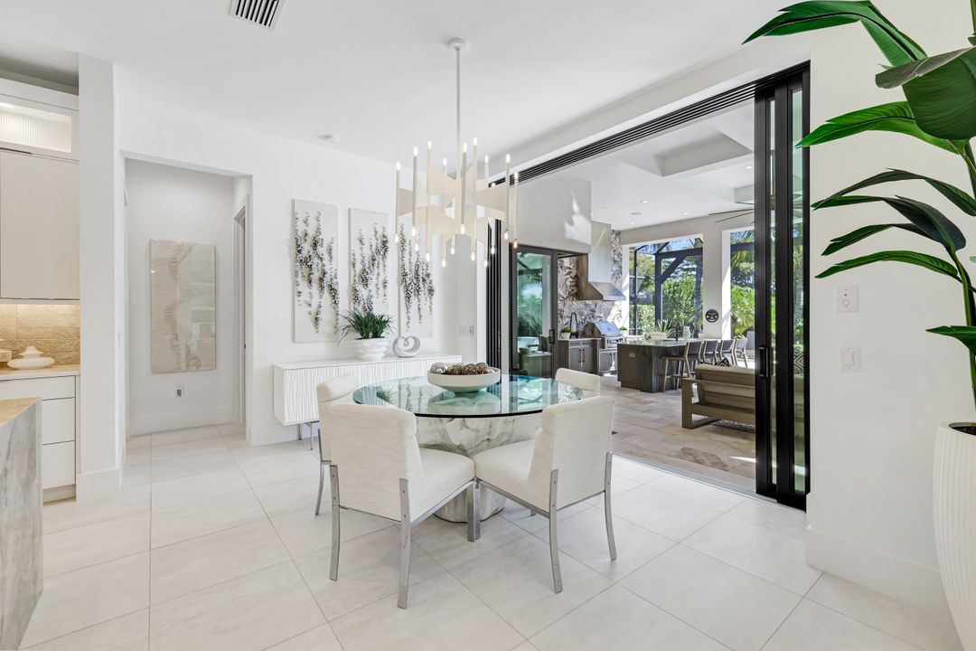 3124 Livorno Lane, Naples, FL 34110