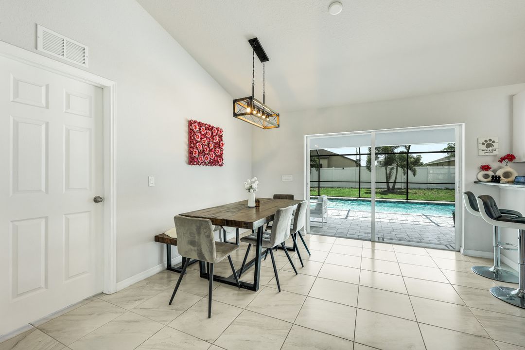 2118 SW 12th Terrace, Cape Coral, FL 33991