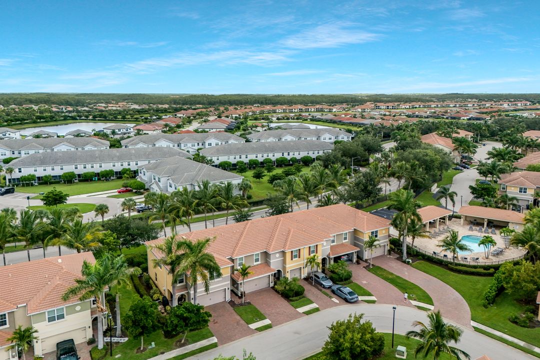 12111 Mahogany Cove St, Fort Myers, FL 33913