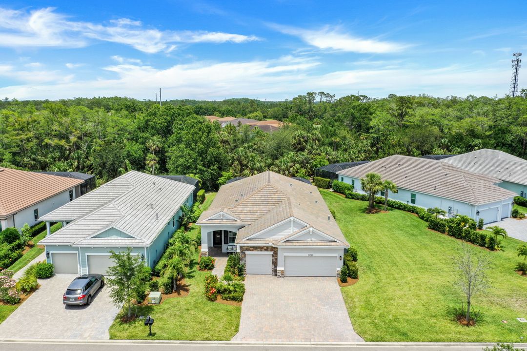 13749 Woodhaven Cir, Fort Myers, FL 33905