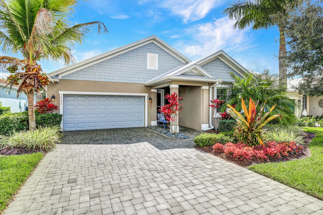 14604 Catamaran Pl, Naples, FL 34114