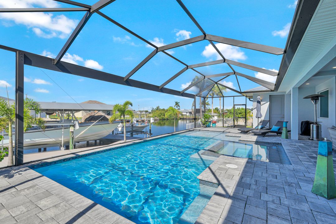 718 NW 36th Ave, Cape Coral, FL 33993