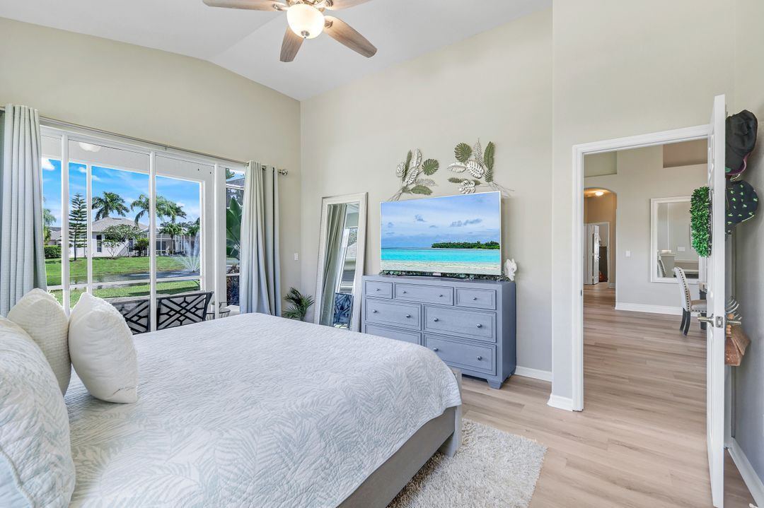 196 Skipping Stone Ln, Naples, FL 34119