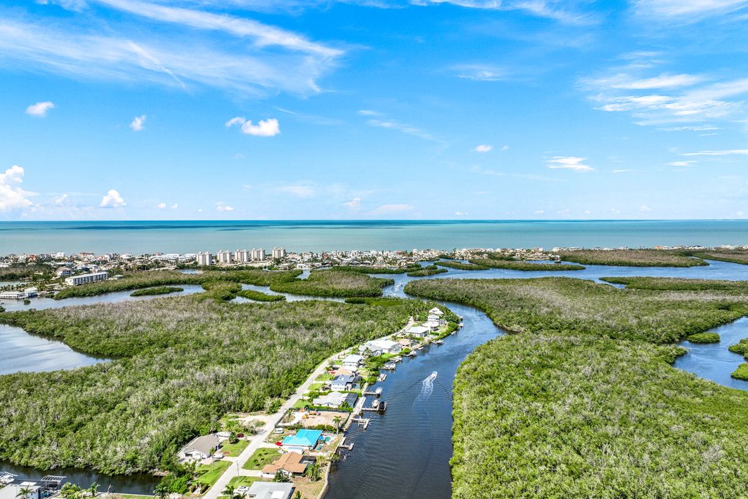 4470 Tarpon Ave, Bonita Springs, FL 34134