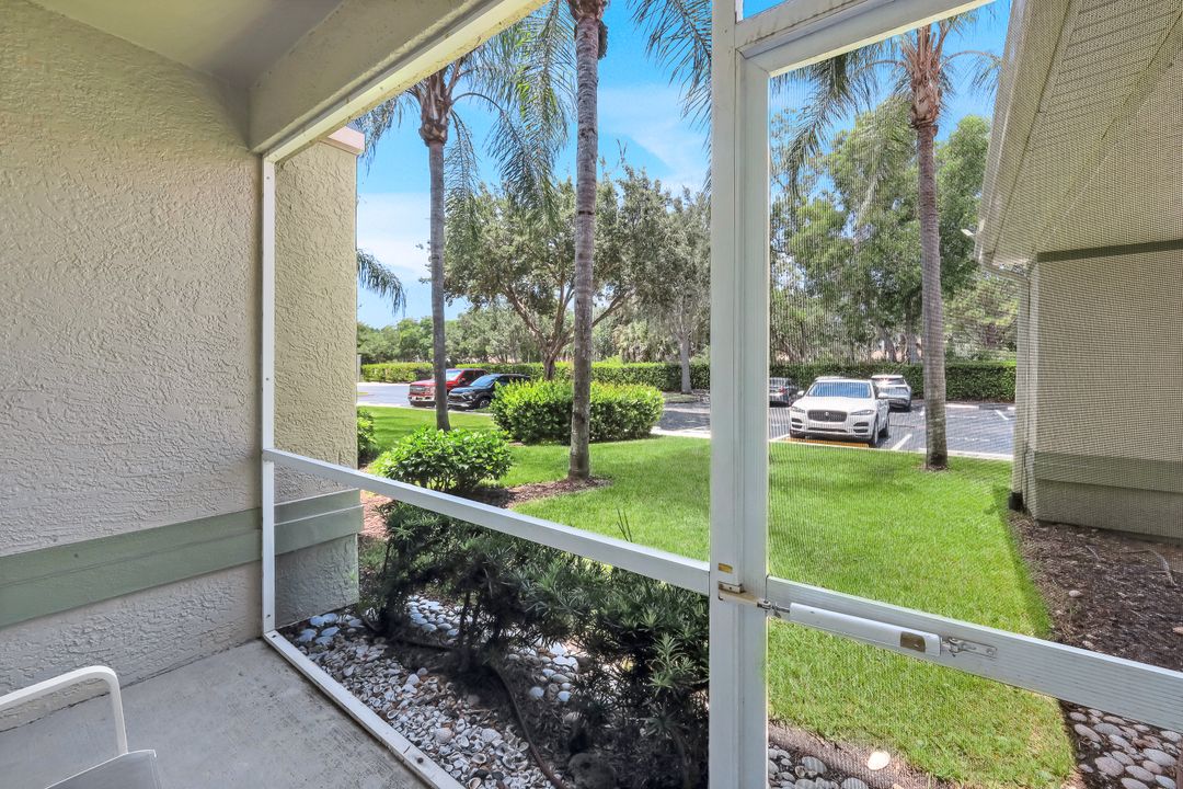 23600 Walden Center Dr #105, Estero, FL 34134