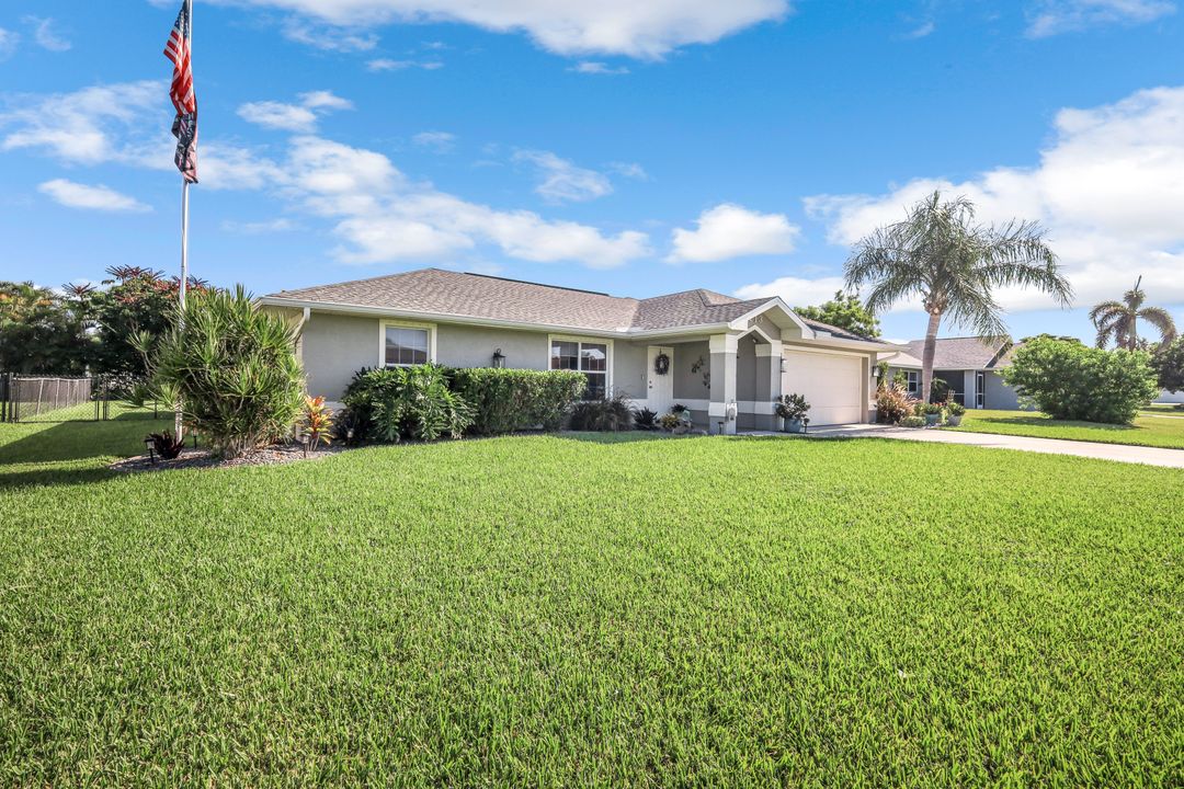 213 SW 38th Terrace, Cape Coral, FL 33914