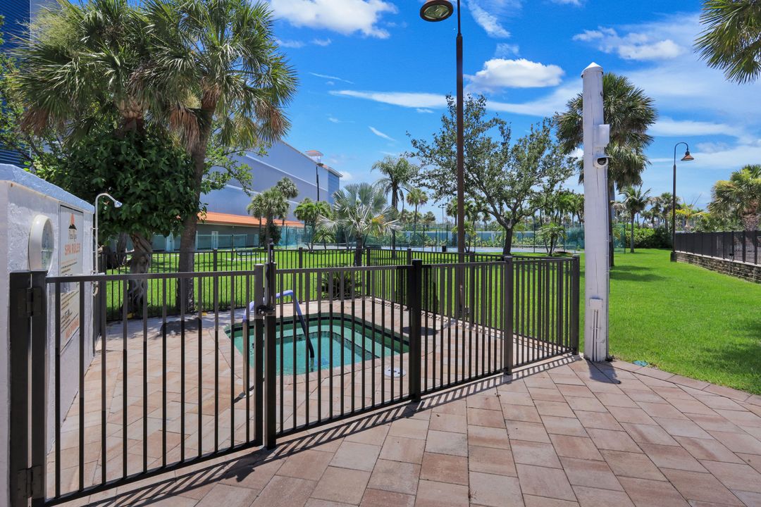 15031 Punta Rassa Rd #1002, Fort Myers, FL 33908