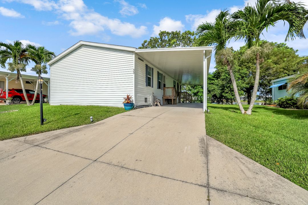 33 Covey Ln #33, Naples, FL 34114