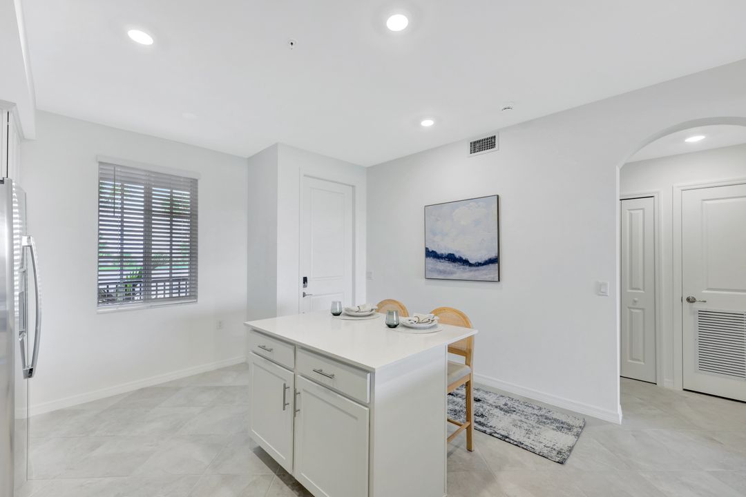 5527 Double Eagle Cir #3825, Ave Maria, FL 34142