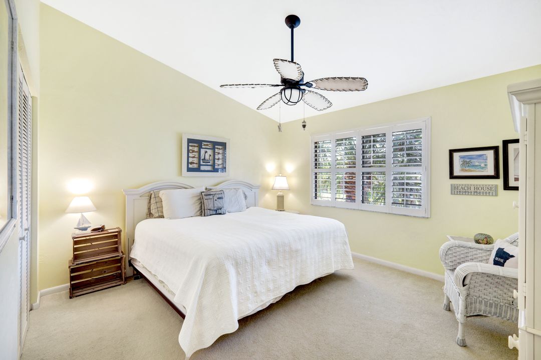 191 Albi Rd #4, Naples, FL 34112