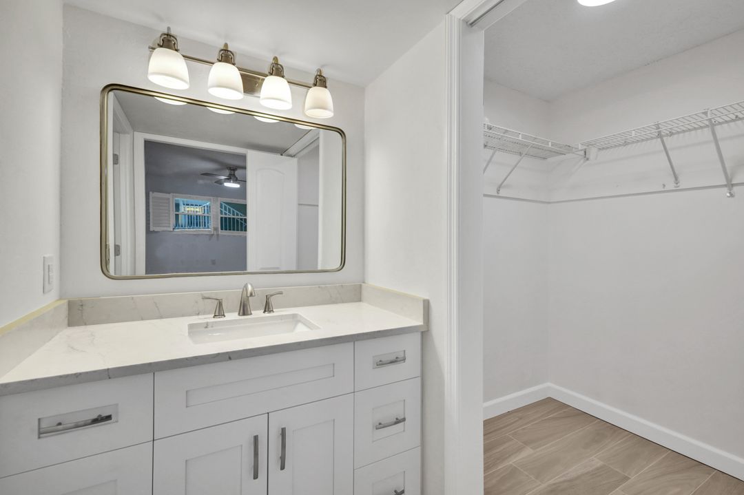 2880 Gulf Shore Blvd N #107, Naples, FL 34103