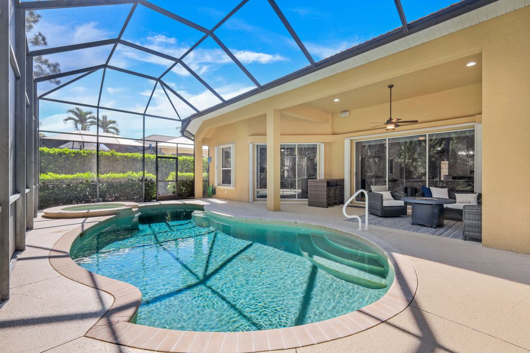 6075 Shallows Way, Naples, FL 34109