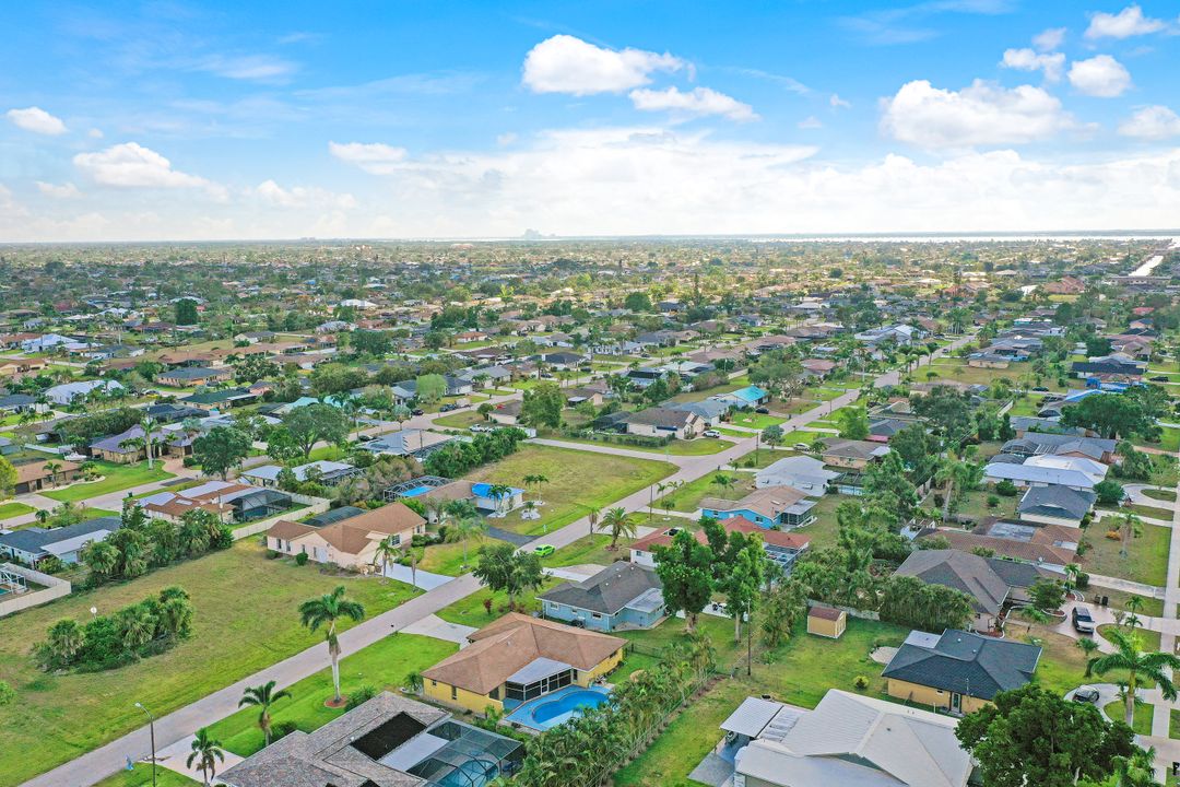 524 SE 36th St, Cape Coral, FL 33904