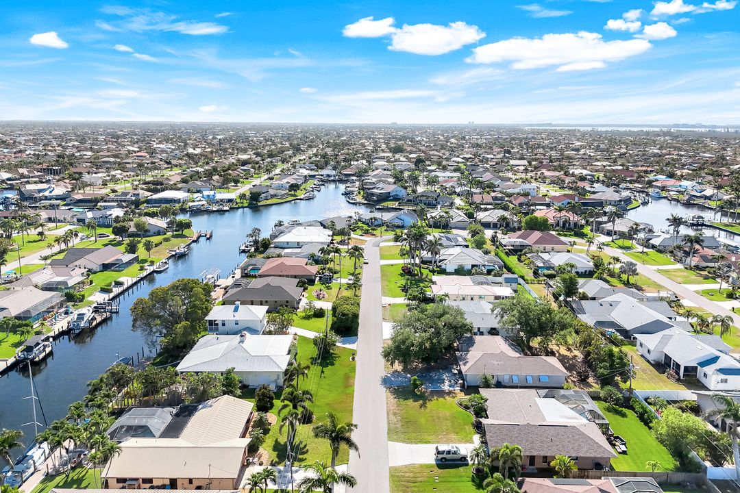 1416 SW 52nd Terrace, Cape Coral, FL 33914