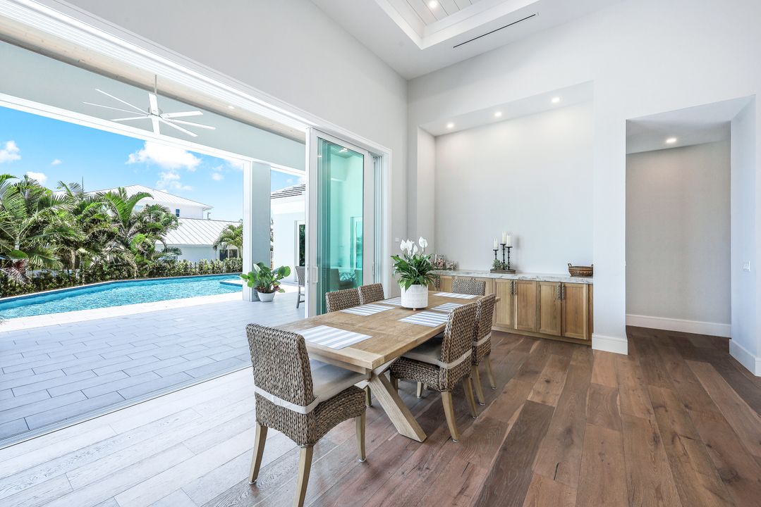 100 S Bahama Ave, Marco Island, FL 34145