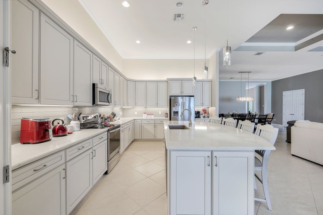 14485 Pine Hollow Drive, Estero, FL 33928