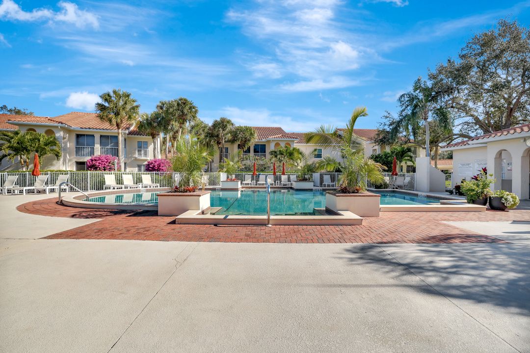 108 Siena Way #108, Naples, FL 34119