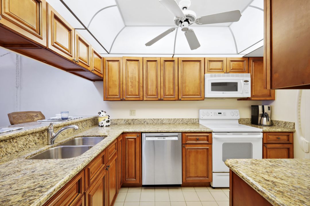 25870 Hickory Blvd #604, Bonita Springs, FL 34134