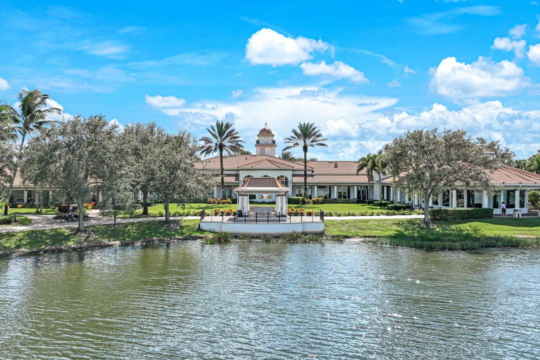 4125 Tabago Ln, Naples, FL 34119