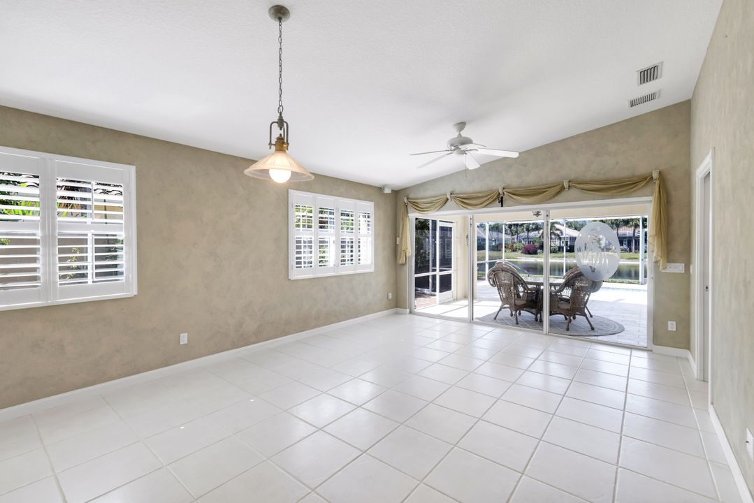 3025 Futuna Ln, Naples, FL 34119