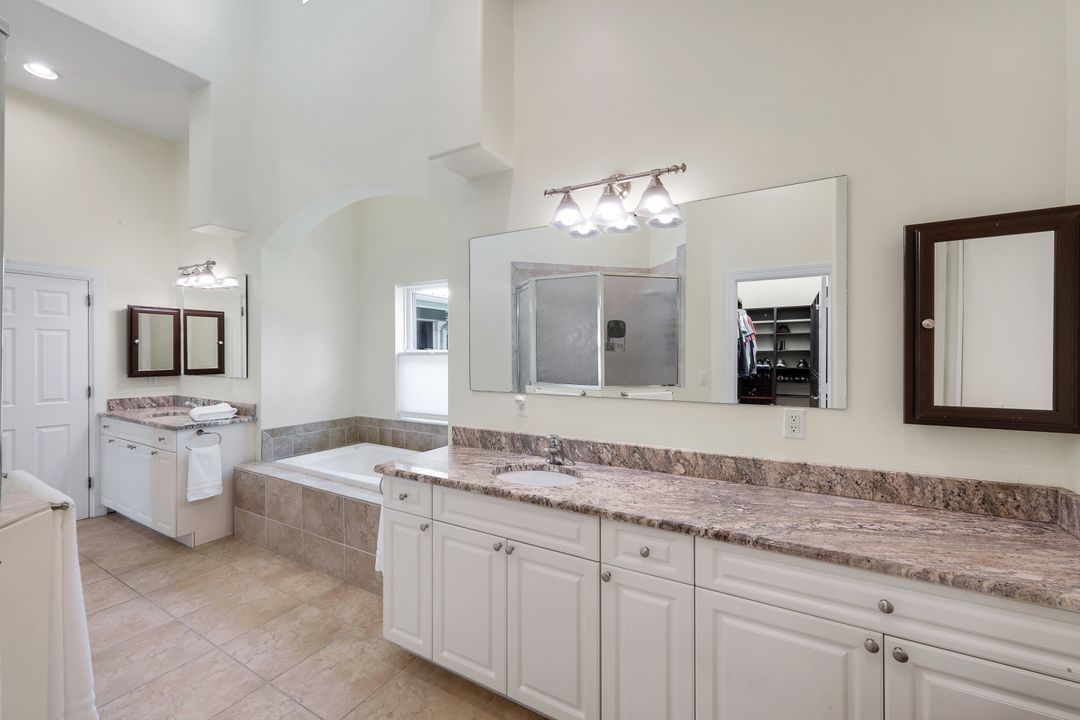 2661 Golden Gate Blvd W, Naples, FL 34120