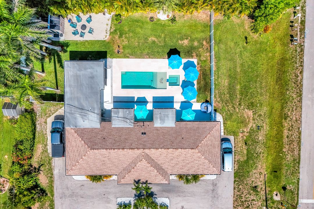 10095 7th St N #3, Naples, FL 34108