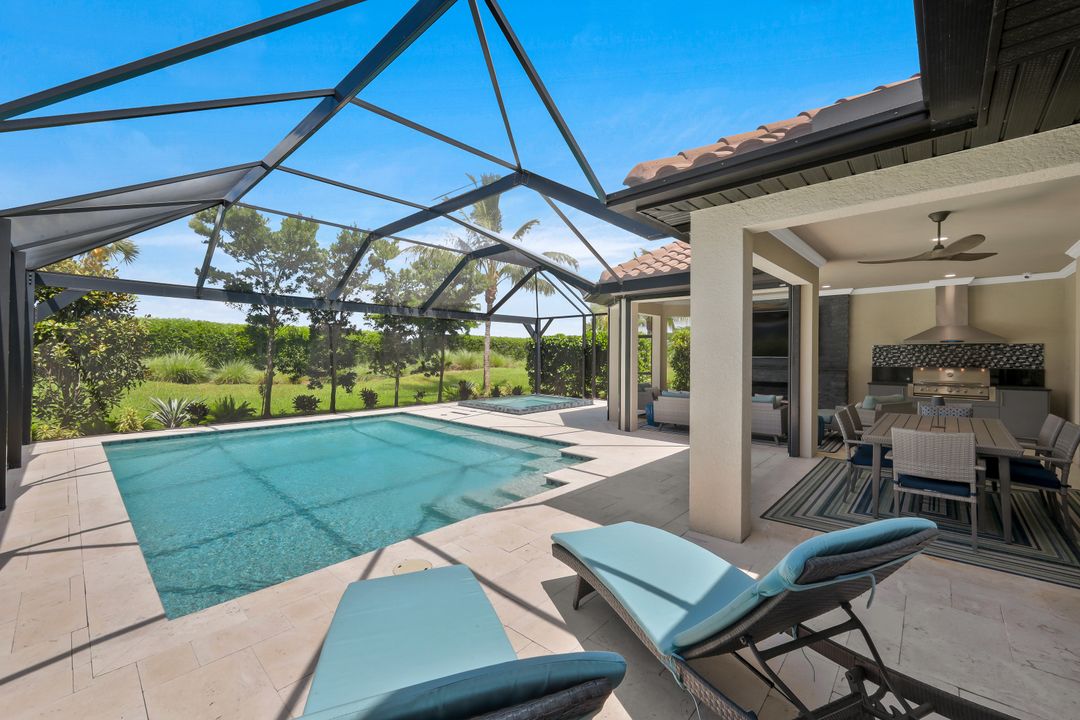 11720 Canal Grande Dr, Fort Myers, FL 33913