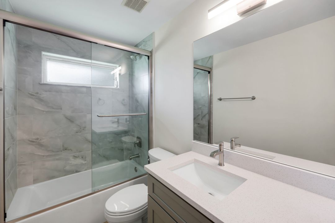 3060 70th St SW, Naples, FL 34105