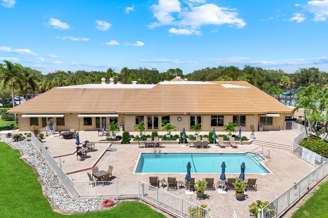 11201 Phoenix Way, Naples, FL 34119