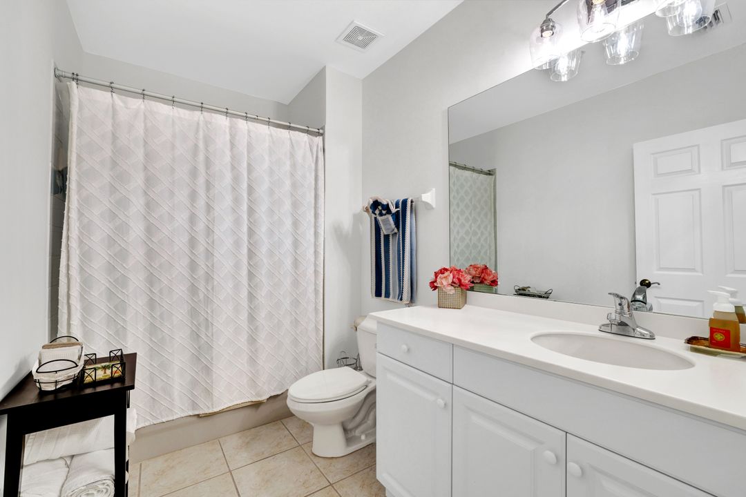 5601 Chelsey Ln #101, Fort Myers, FL 33912