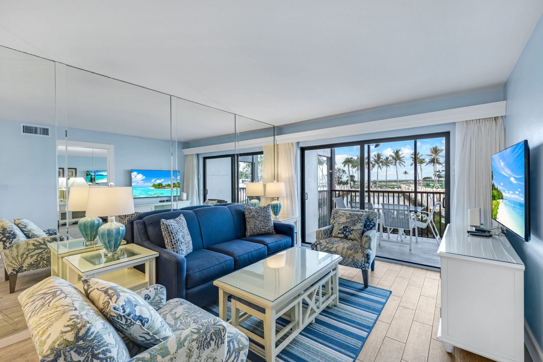 5400 Plantation Rd #Marina Villa 705, Captiva, FL 33924