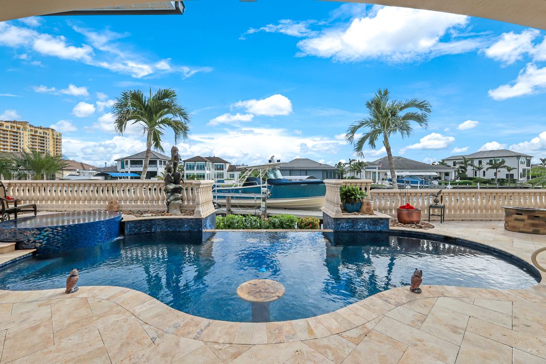 1506 Hermitage Ln, Cape Coral, FL 33914