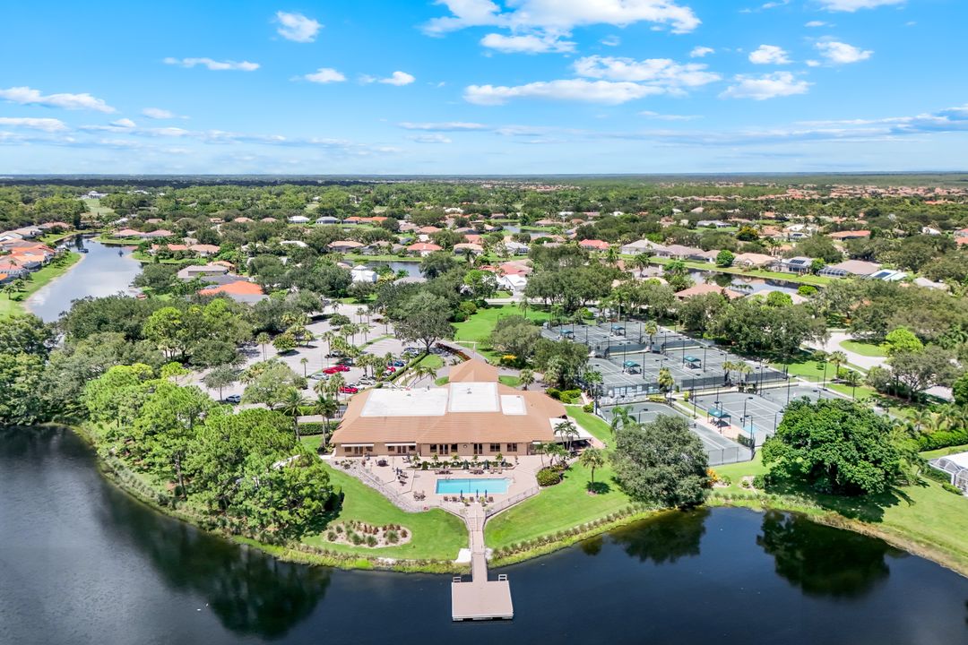 11201 Phoenix Way, Naples, FL 34119