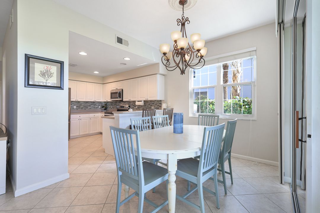 9211 Palmetto Ridge Dr #101, Bonita Springs, FL 34135